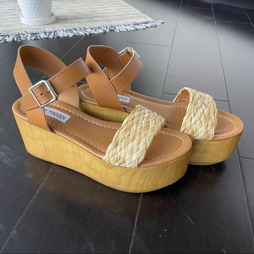 Steve Madden Brown and Cream Platform Sandals